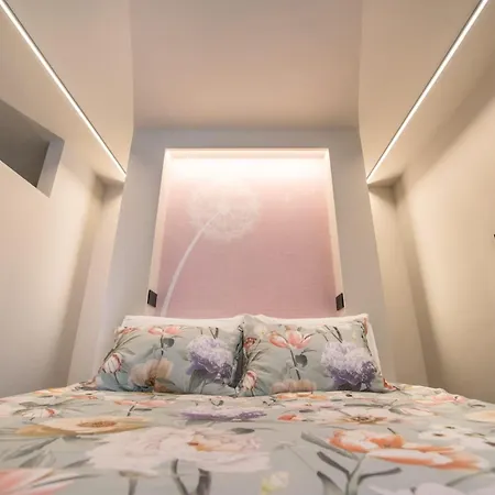 Dedde أَويستا